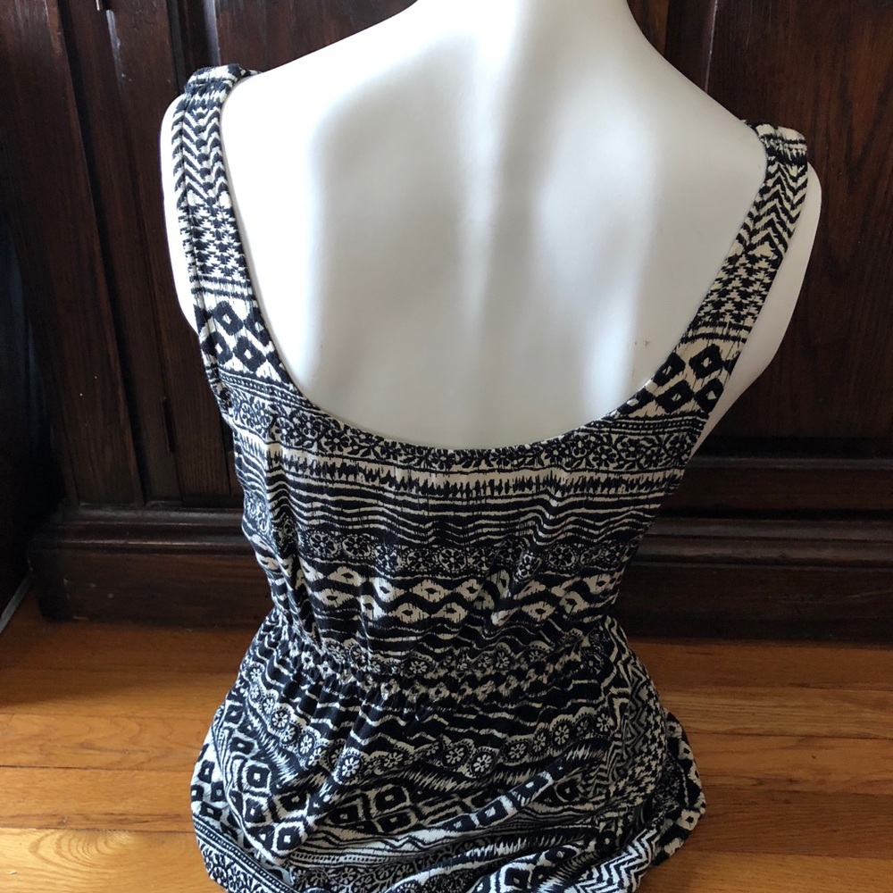 Aztec Ruffle Front Dress - Picture 8 of 8